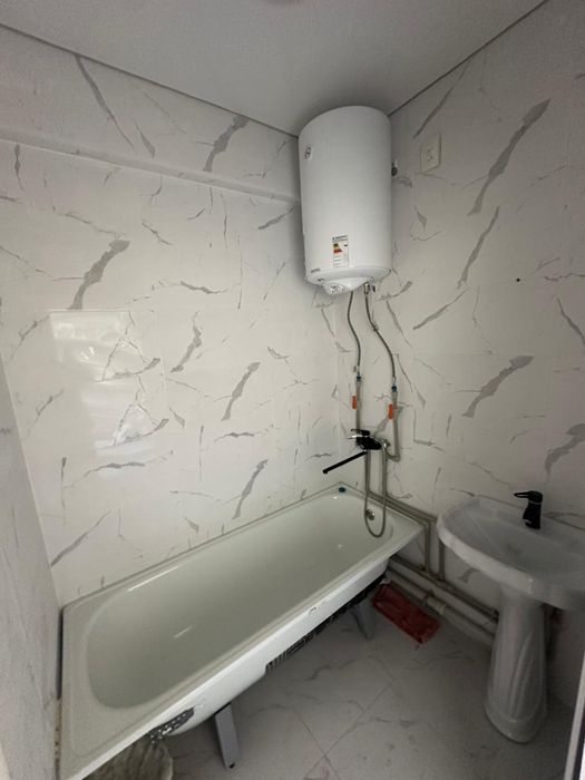 1 комнт кв на втором этаже