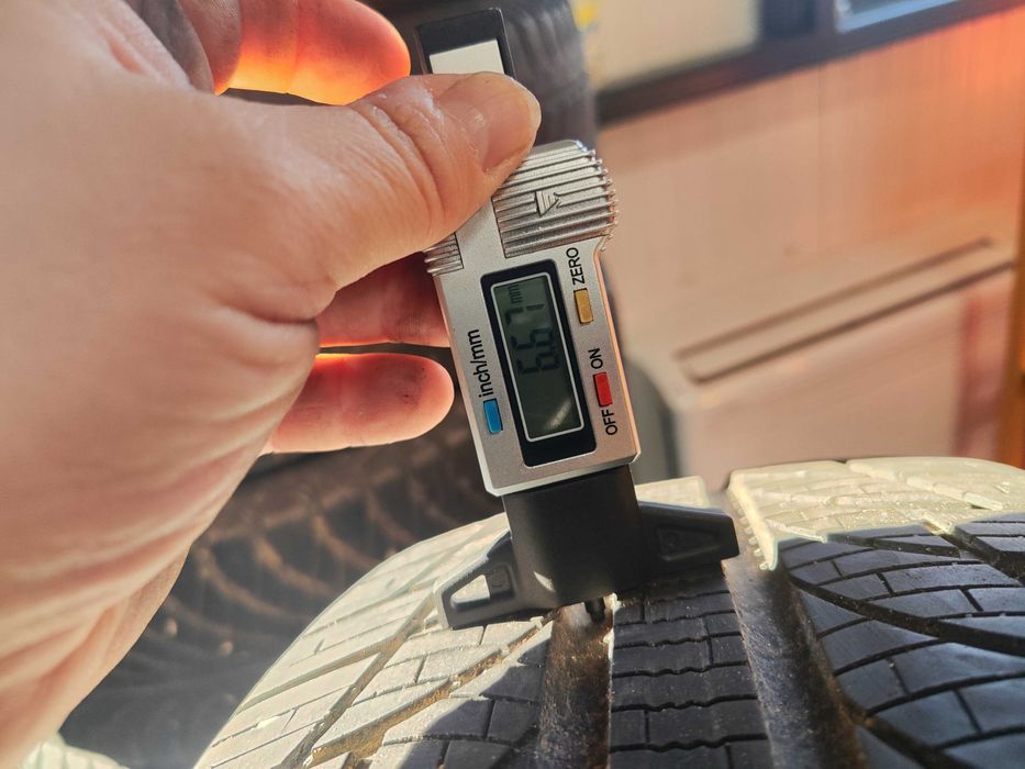 2бр. Всесезонни гуми 215/60/17 GT Radial