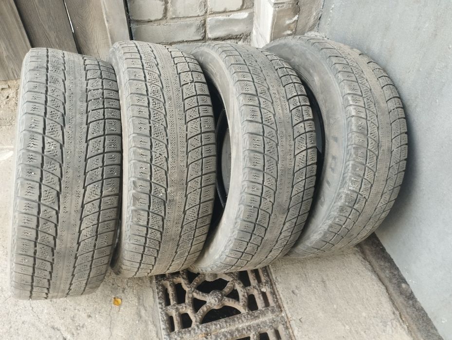 Продам шины 195/65/R15