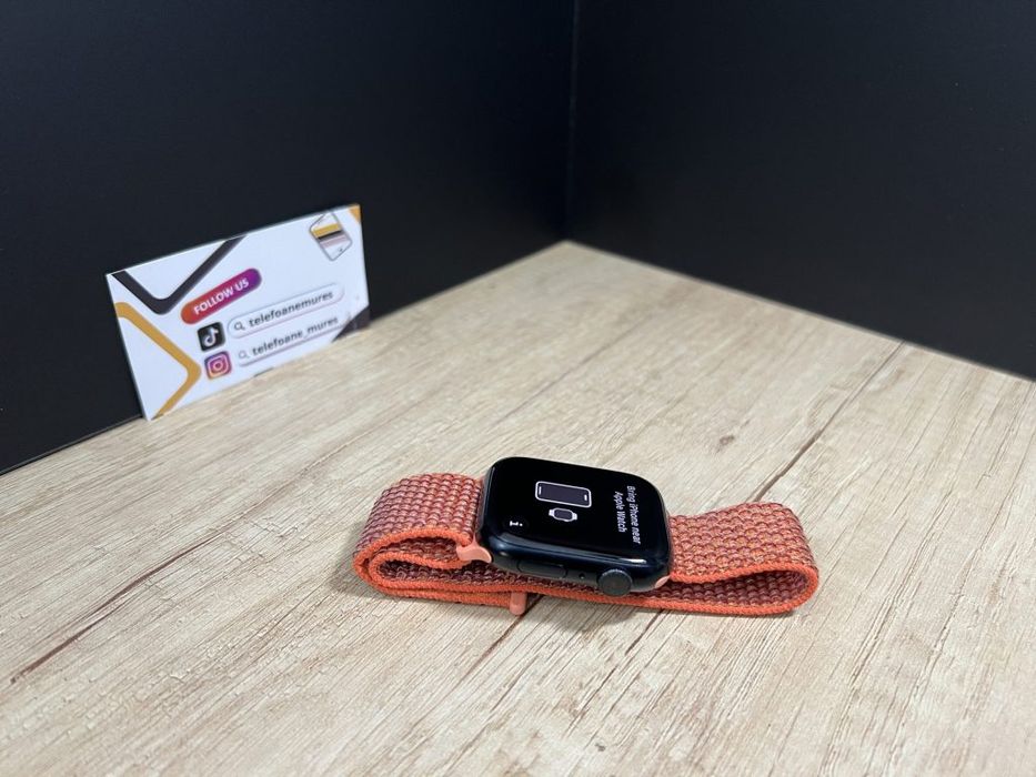 Apple Watch Seria 8 45mm Midnight Second-Hand Bun 2 ani garanție, Tele