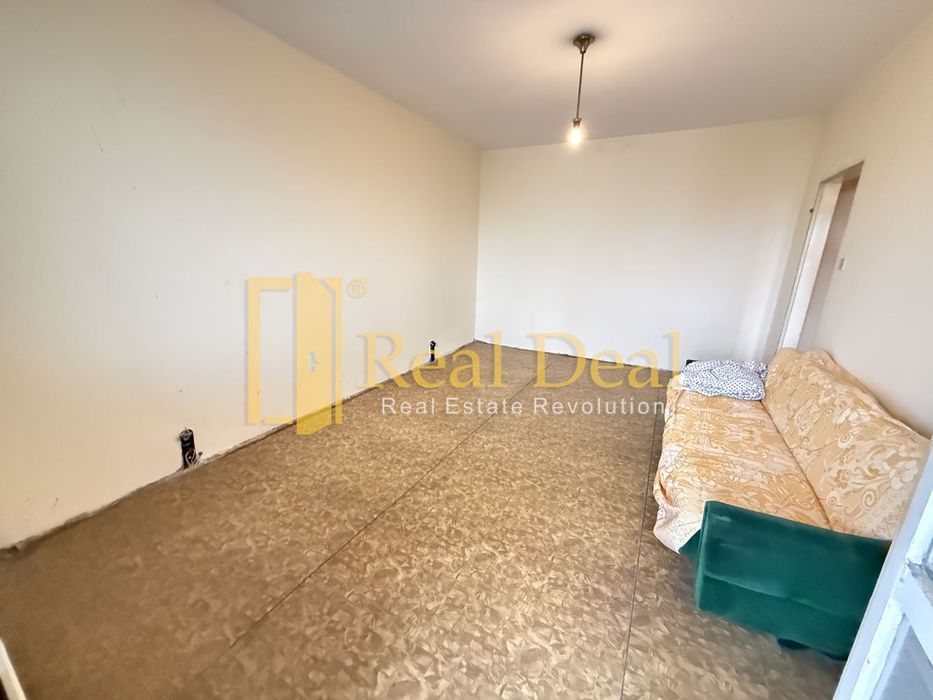 Продава се Двустаен апартамент в София, Света Троица - 65 кв.м за 1235 €/кв.м - Снимка #11