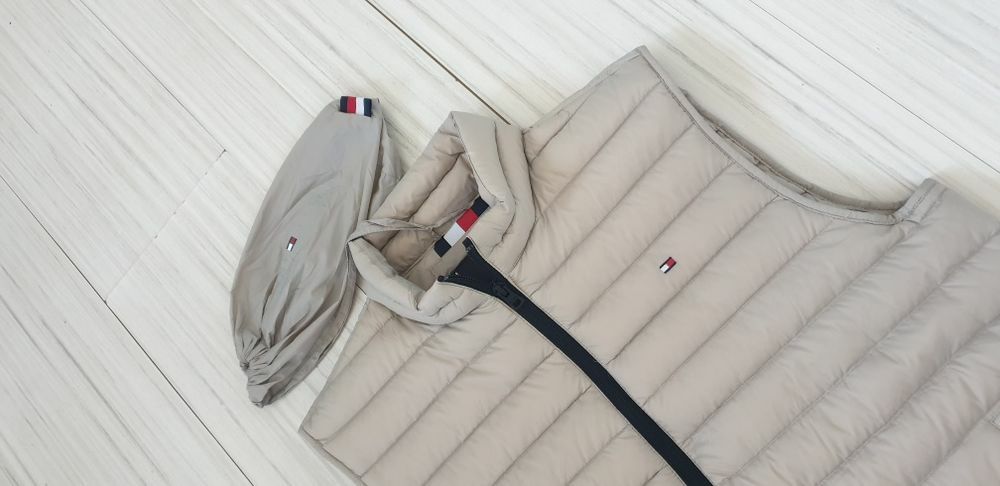 Tommy Hilfiger Down Vest Mens S / M НОВО! ОРИГИНАЛ! Мъжки Пухен Елек!
