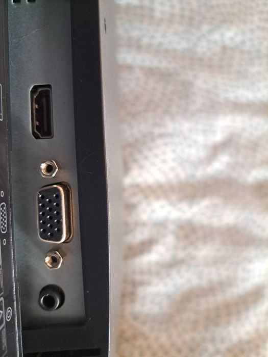 Lenovo минитор 24 '