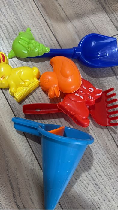 Продам игрушки мягкие  отл сост.