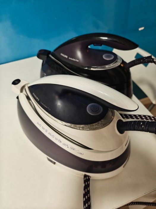 Stații de calcat Philips GC 7635 și GC 7640