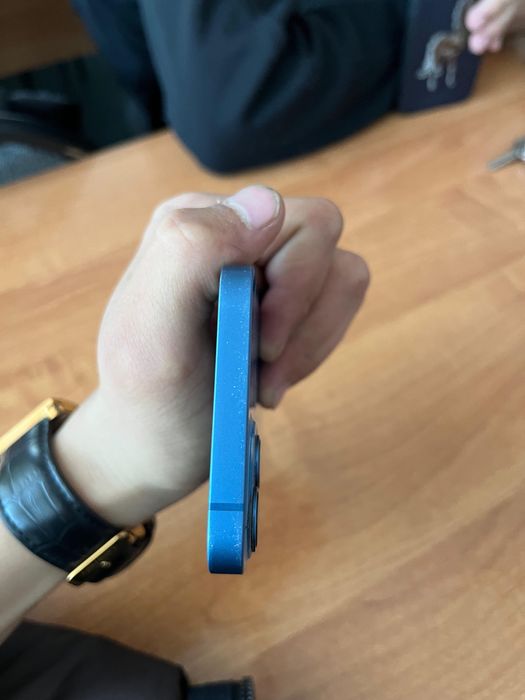 Айфон 13  128гб