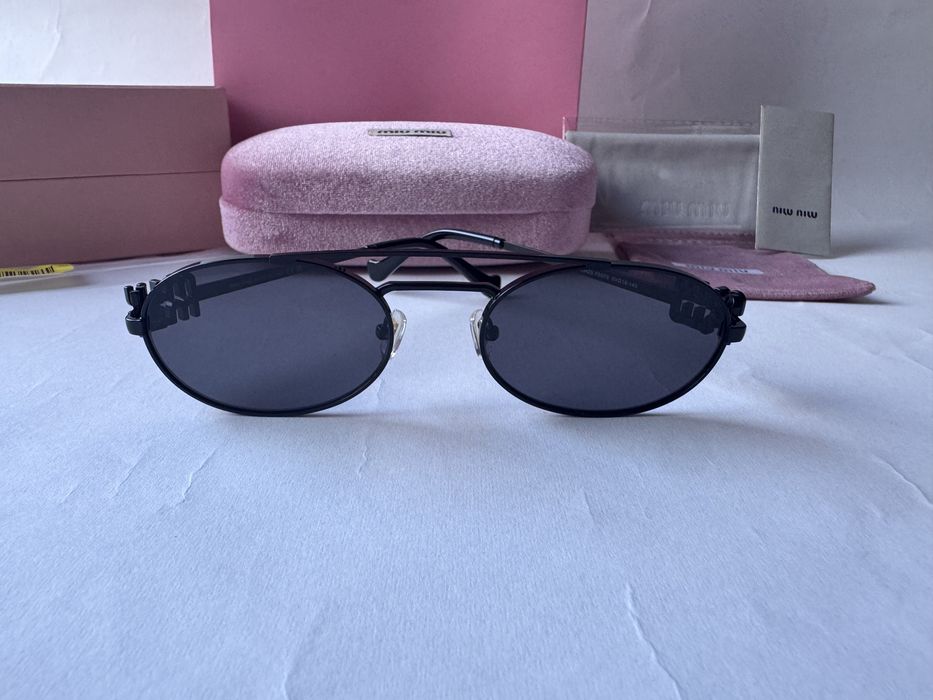 Ochelari de soare Miu Miu SMU54ZS 53-19 140, Noi