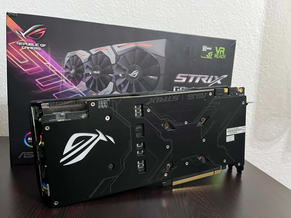 Видео Карта ASUS ROG STRIX GTX 1070