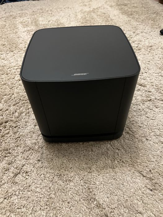 Bose Soundbar 700 + Bass Module 500 + Bose Surround Speakers