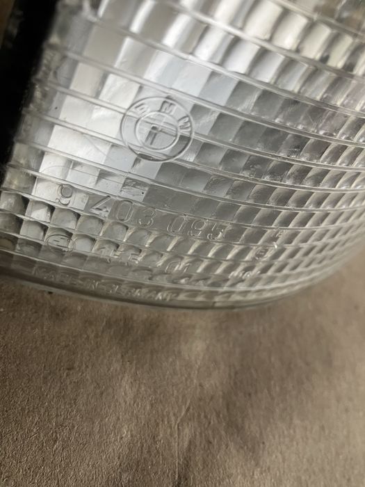 Поворотник на bmw e36