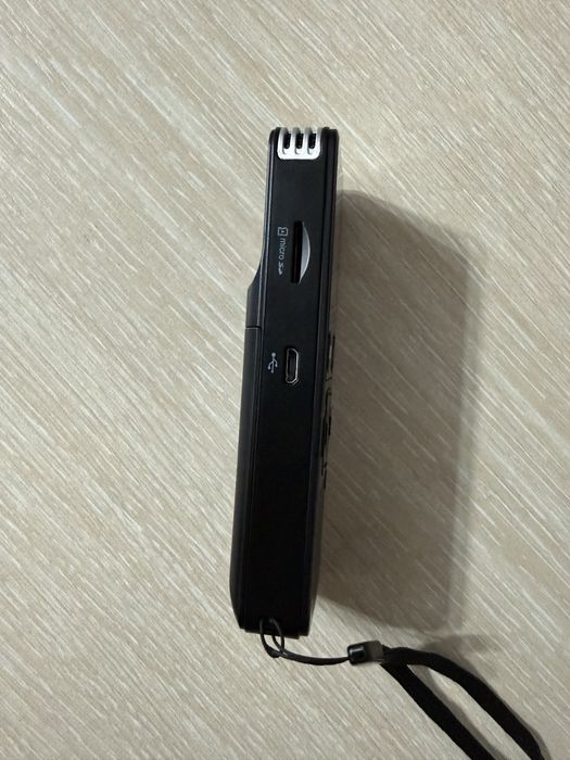 Диктофон Ritmix RR-820