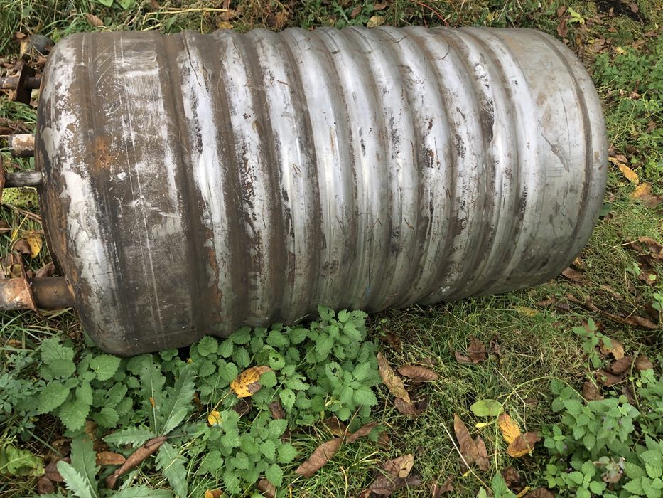 Cazan țuică inox-butoi inox Podu Iloaiei • OLX.ro