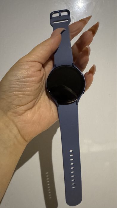 Продам смарт часы Samsung Galaxy watch5