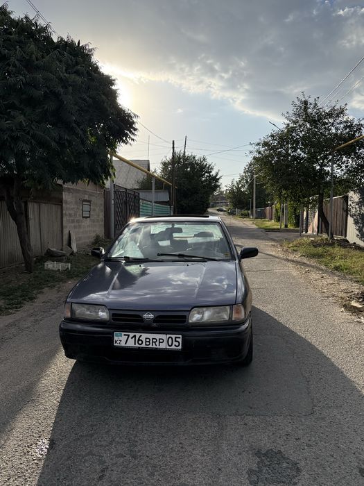Продам Ниссан Премьера