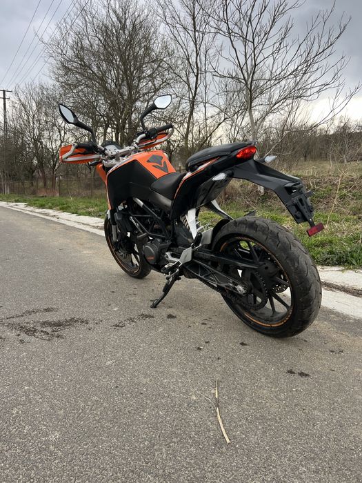 Ktm duke 125 A1 …..