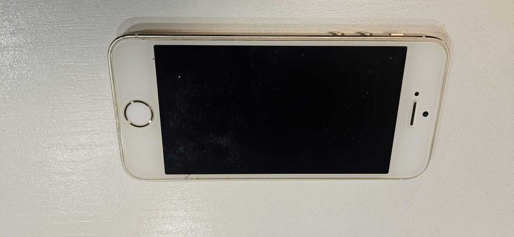 VÂND iPhone 5S 32 GB