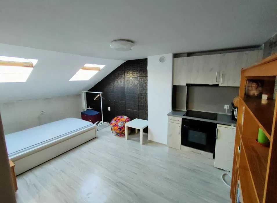 Дава се под наем Едностаен апартамент в София, Център - 25 кв.м за 300 € - Снимка #3