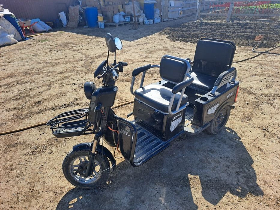 Электрический мопед