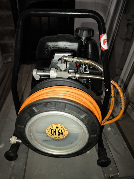 Продам насосную станцию Хонда