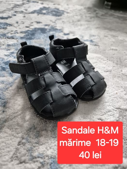 Vând încălțăminte pentru copii