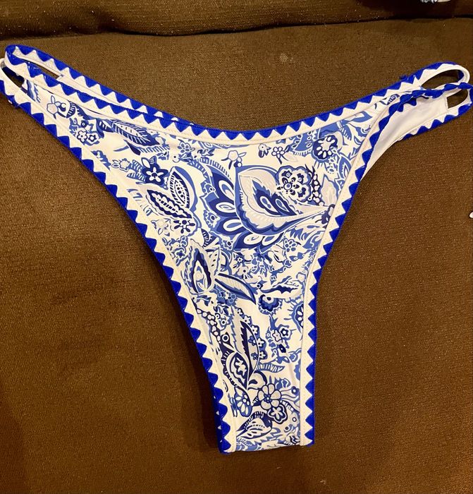 Продам новый купальник