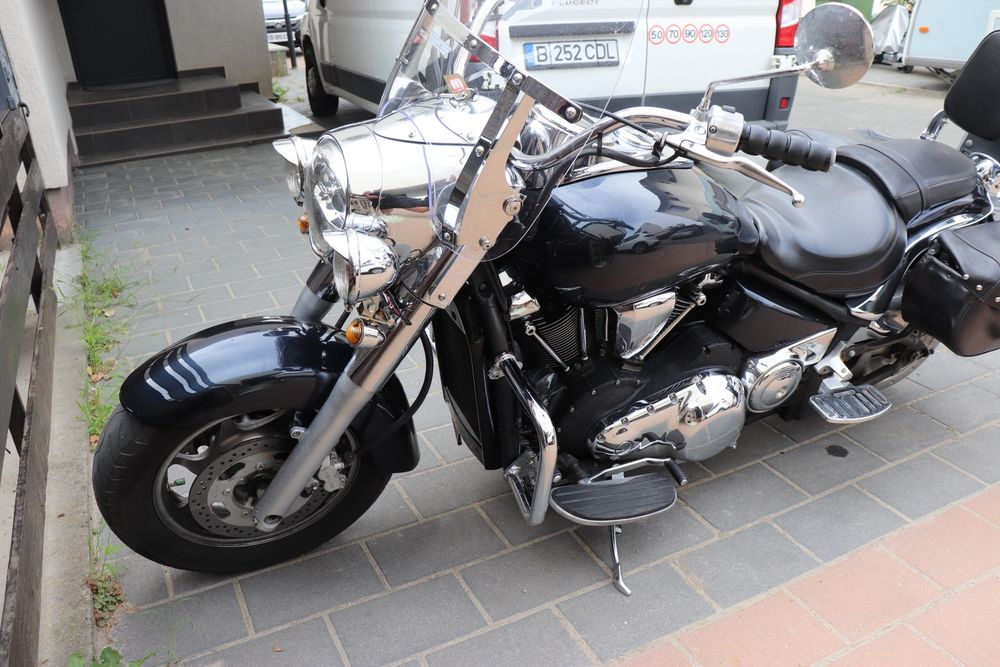 Kawasaki Vulcan 2000 vn2000