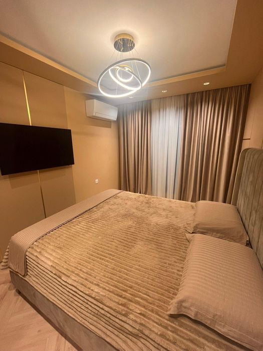 Дава се под наем Тристаен апартамент в Пловдив, Център - 103 кв.м за 918 € - Снимка #4