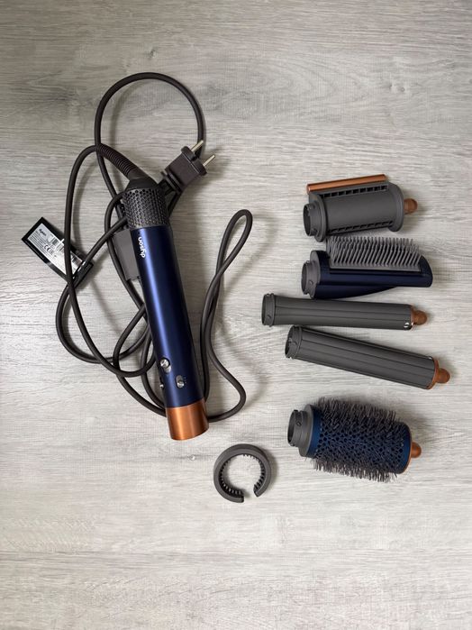 Сешоар за коса Dyson