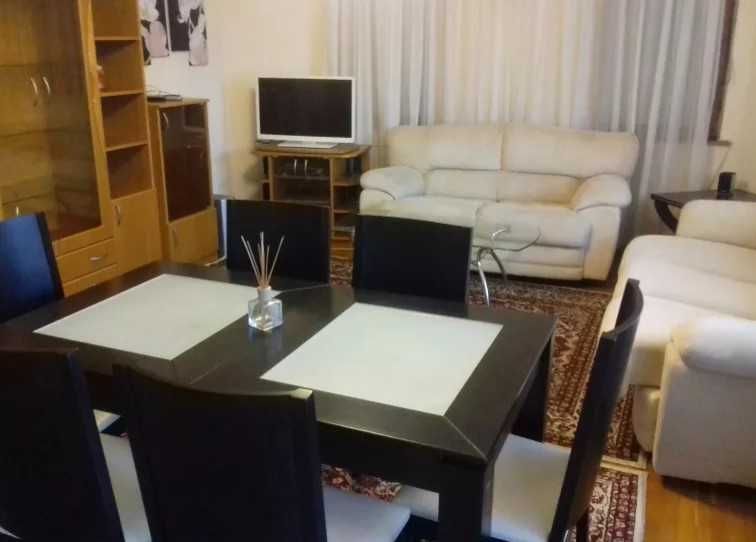 Тристаен апартамент Младежки Хълм