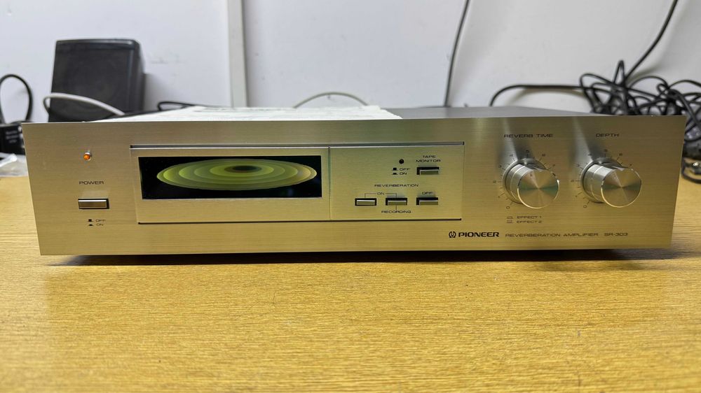 Reverberation Amplifier Pioneer SR-303 SR-9