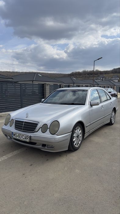 Mercedes-Benz E Class, 2001