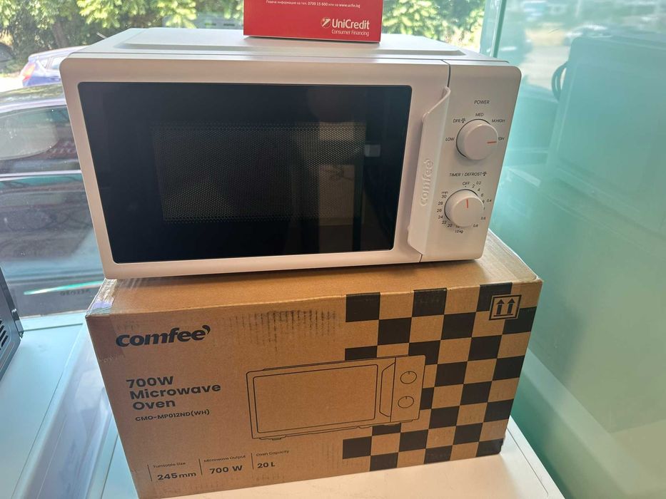 Микровълнова фурна COMFEE' 700W 19L компактен дизайн, InverTech