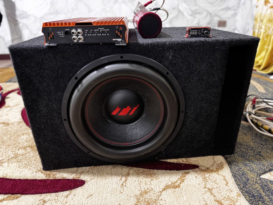 Сабвуфер для авто