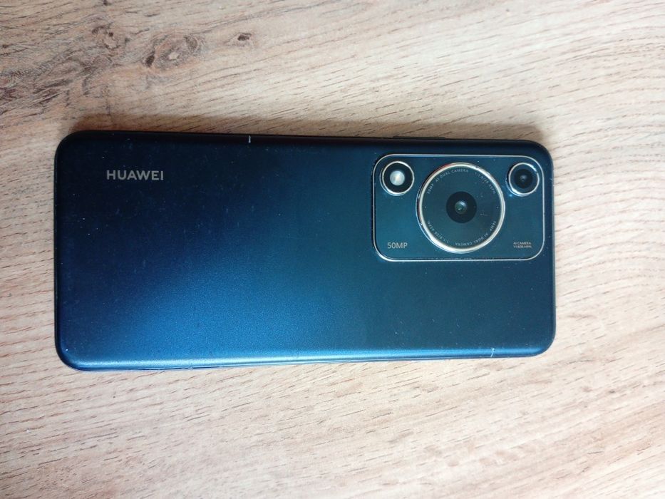 Продам/обмен Huawei Nova Y72