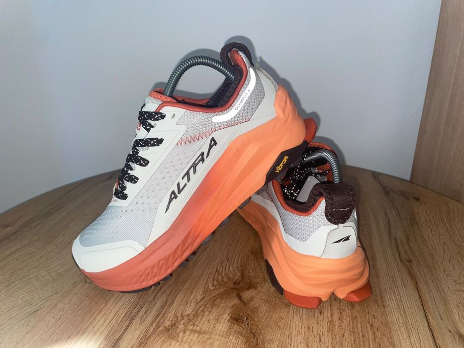 Adidasi ALTRA Olympus 6 nr 41