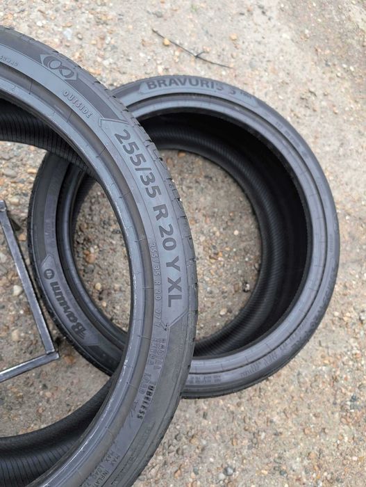 255/35 R20 • Vara • Barum Bravuris 5 97Y | 2 buc | Pret/buc