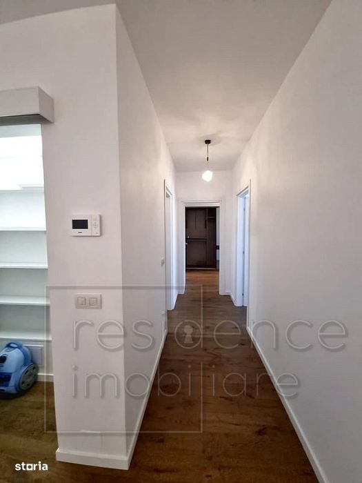 Apartament modern cu 3 camere, Semicentral, zona The Office+Garaj