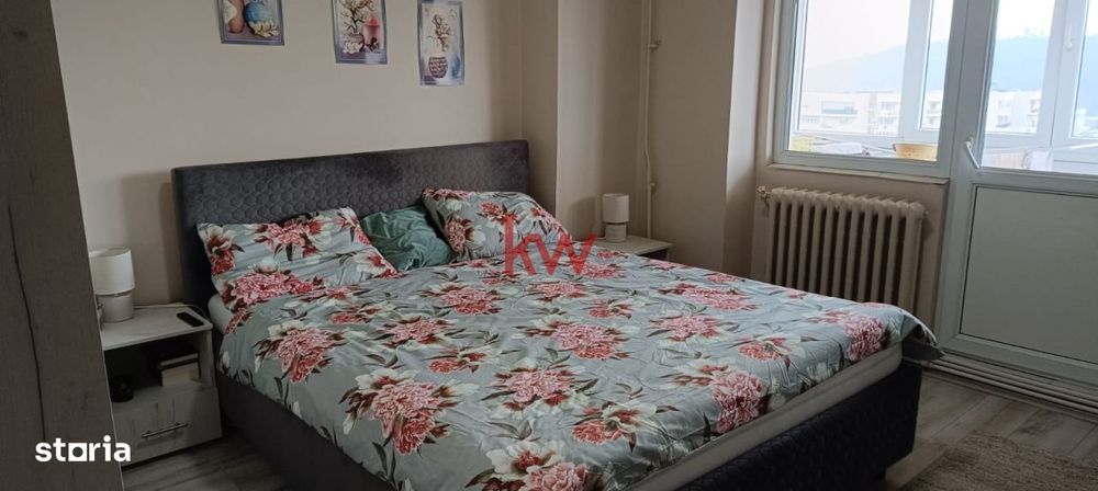 Apartamente 4 camere Cug, 2 bai, 2 balcoane, la strada principala!