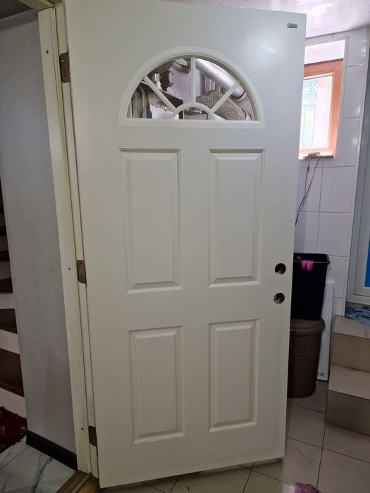 Двери белые корейские