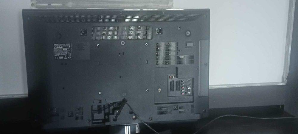 Televizor Sony Bravia (82 cm) - Stare Excelentă