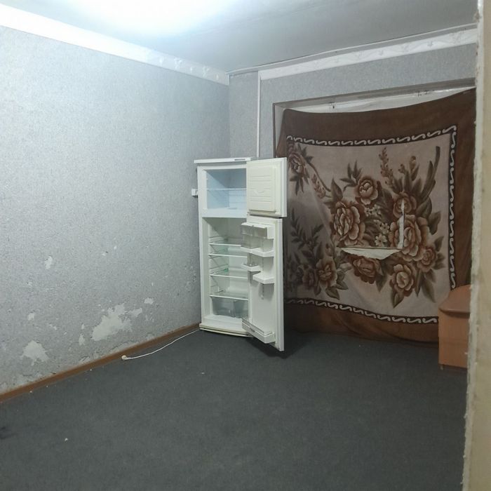 Продам чиланзар одна комнатная.  По улице мукими