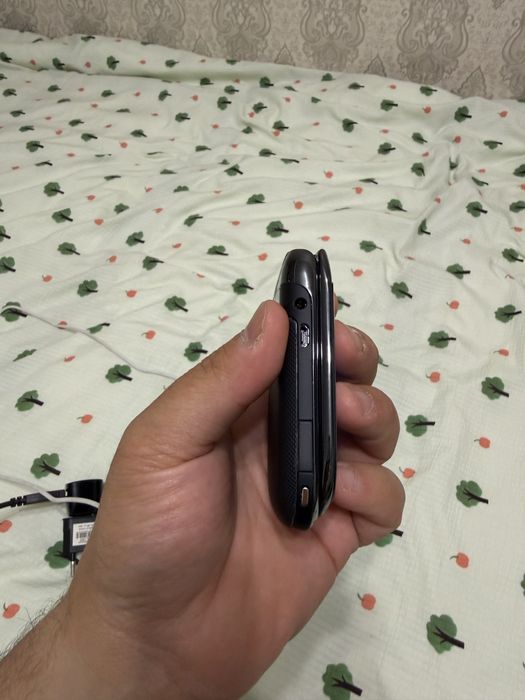 BlackBerry 9670 original