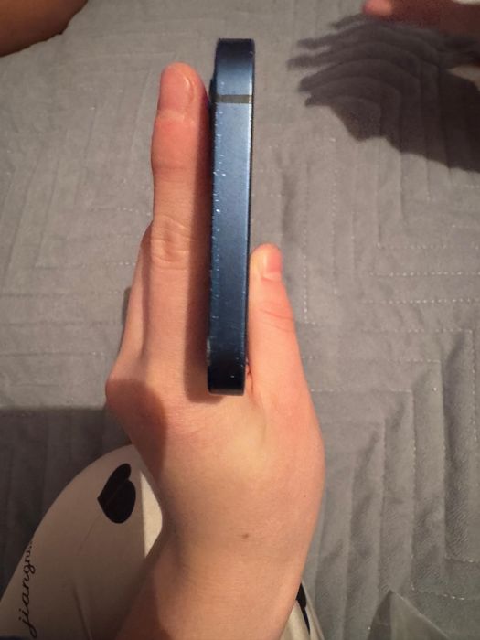 Айфон 12 с коробкой