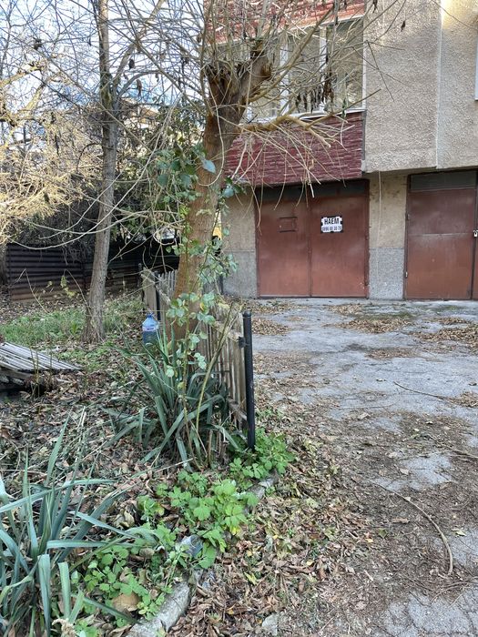 Дава се под наем Гараж / Паркомясто в Перник, Селото - 21 кв.м за 76.5 € - Снимка #6