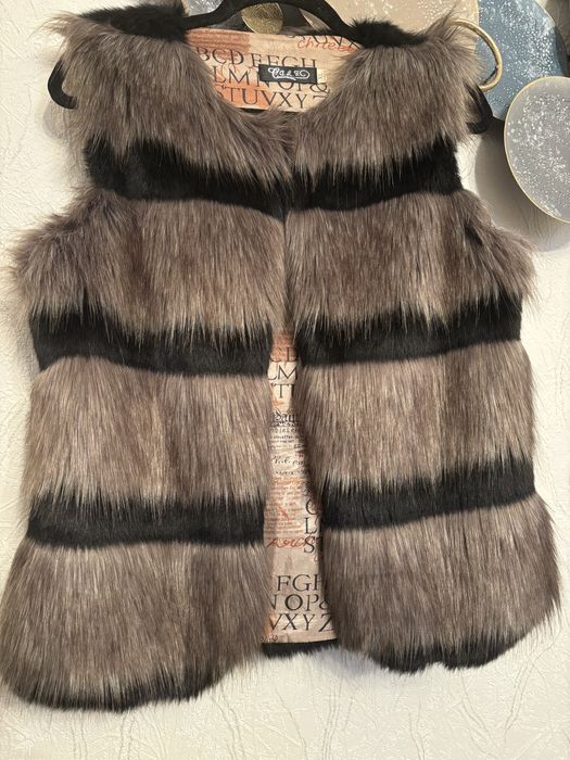 Vesta din blana sintetica XL