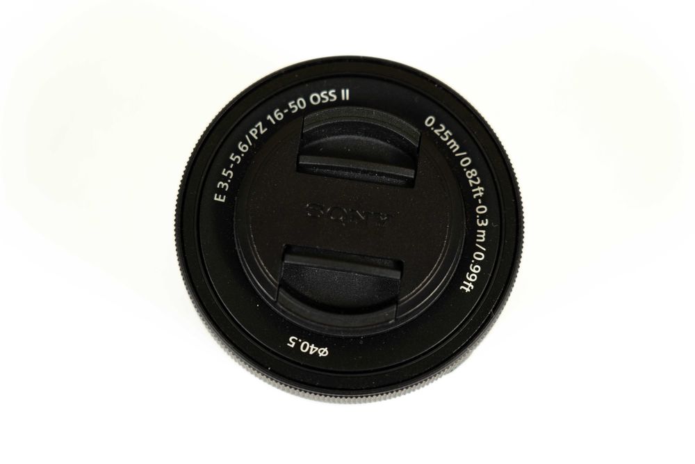 Обектив Sony E-Mount SEL 16-50mm /3.5-5.6 OSS
