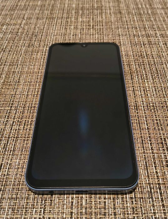 Samsung Galaxy A15 + folie sticlă și husă