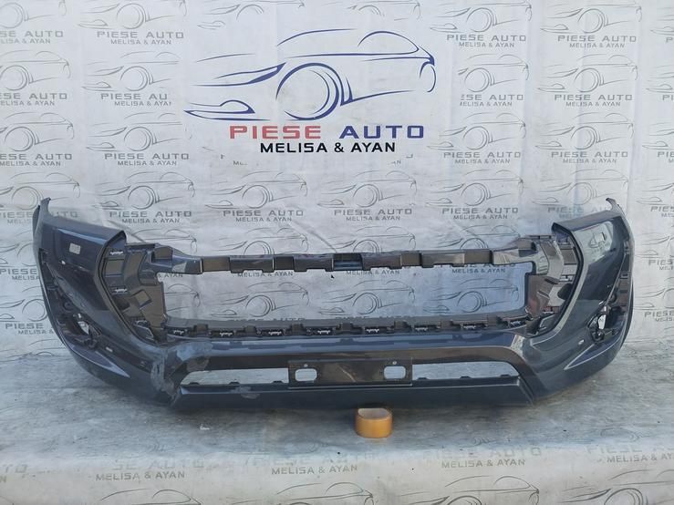 Bara fata Toyota Hilux GR-Sport Facelift an 2020-2024 Gauri pentru 4 senzori si spalatoare faruri