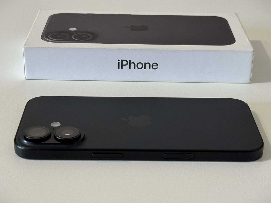 Бартер! Като НОВ! iPhone 16 Black (Черен) 95% Батерия.