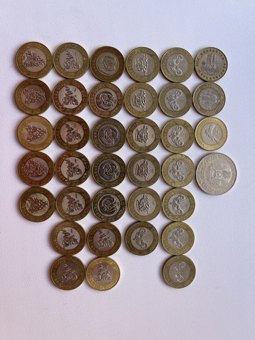 Монеты коллекционные 100тг